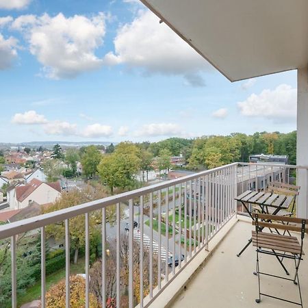 Stylish Flat In Paris Suburbs Leilighet Saint-Michel-sur-Orge Eksteriør bilde