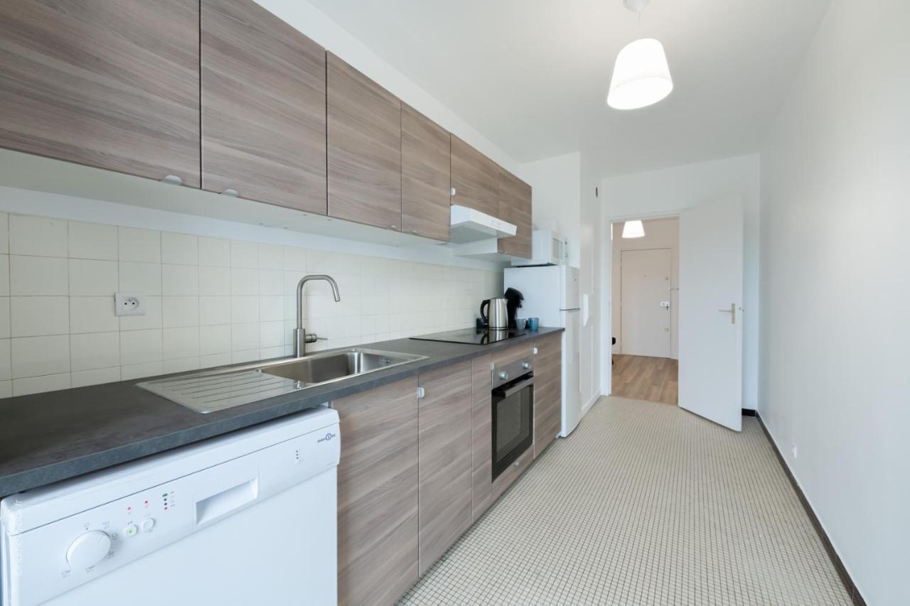 Stylish Flat In Paris Suburbs Leilighet Saint-Michel-sur-Orge Eksteriør bilde
